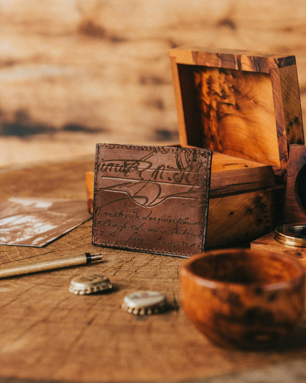 Why Personalized Leather Products Make Perfect Gifts?