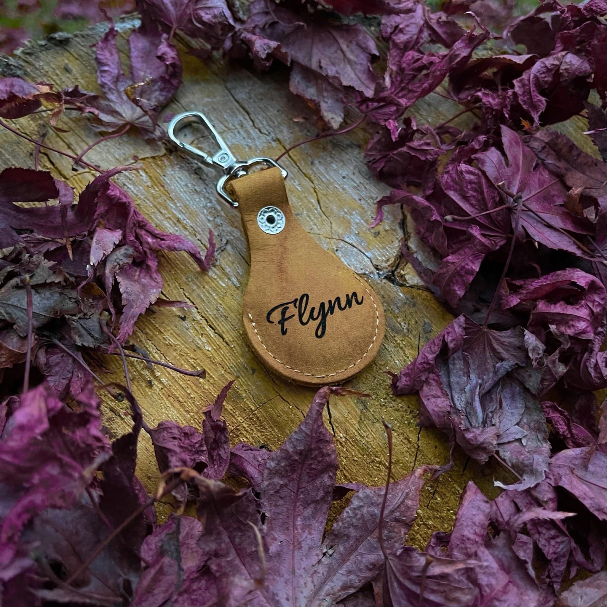 Leather airtag holder keychain