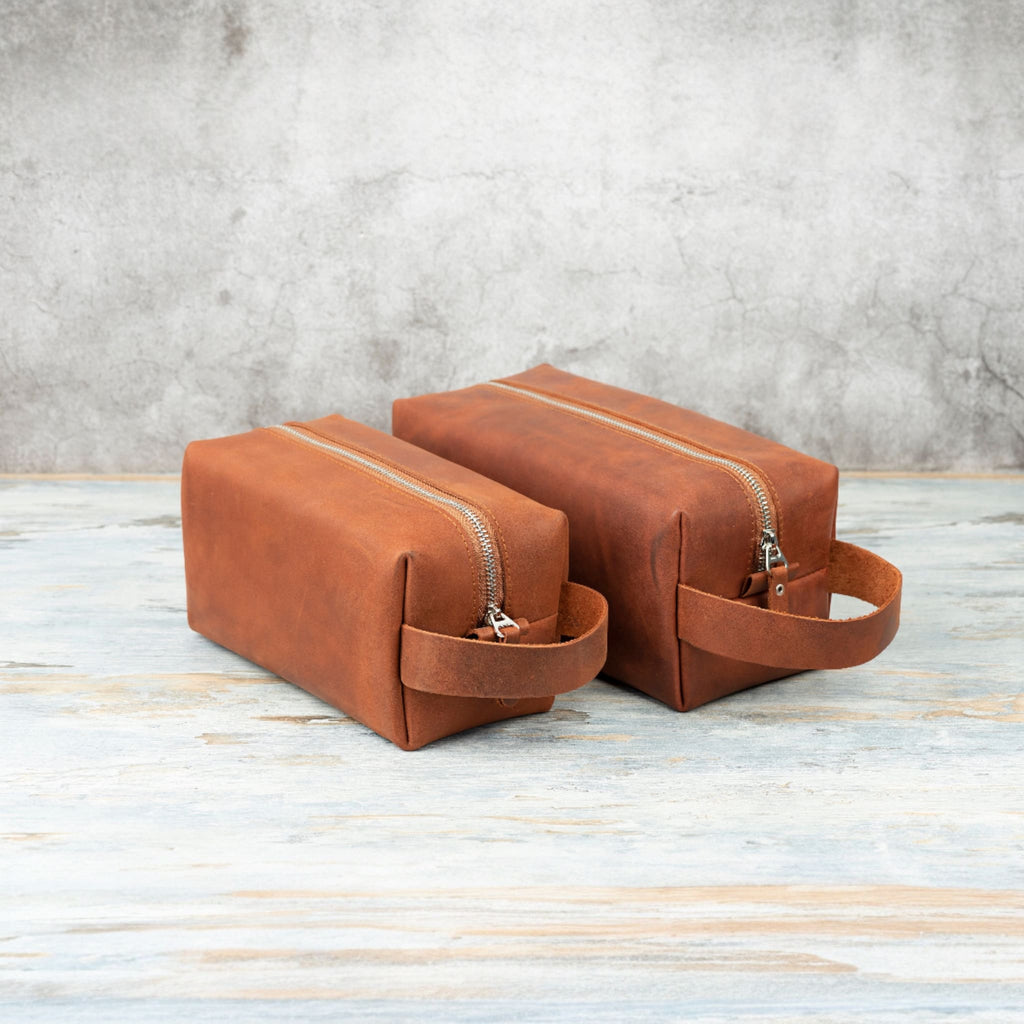 Light brown leather Toiletry Bag