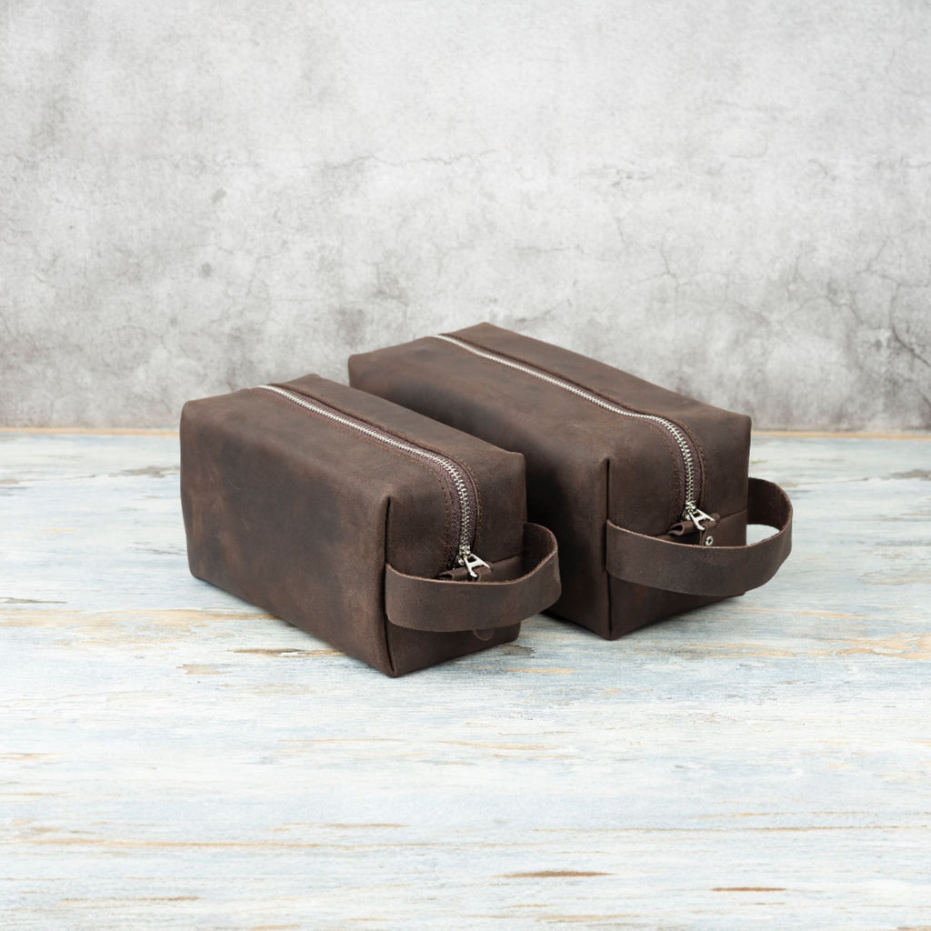 Brown leather Toiletry Bag